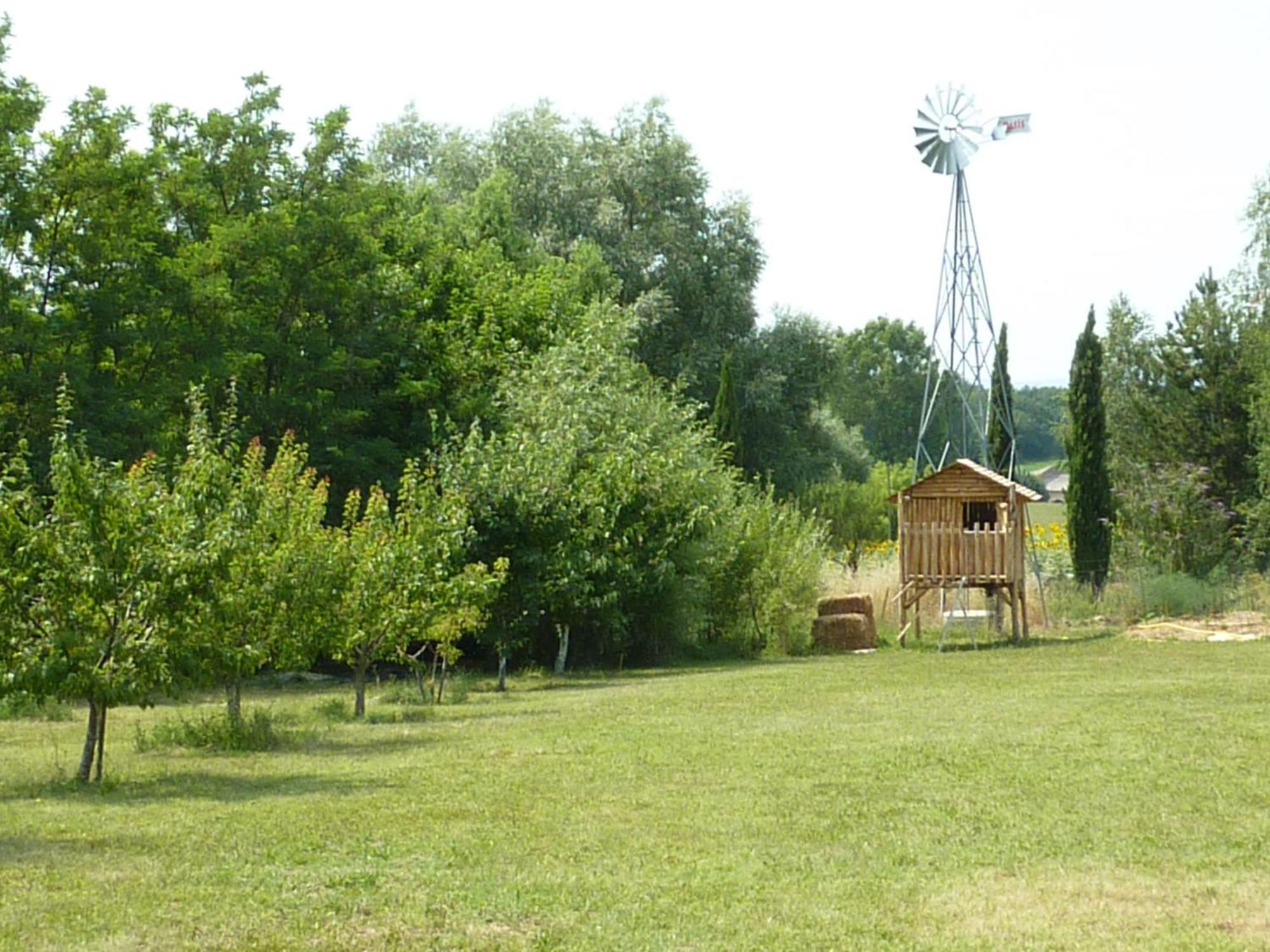 La Source, Vegetarian Guest House Chabeuil Exterior foto